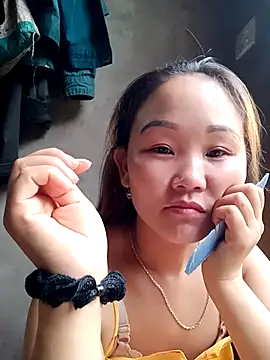 Snapshot of Emma-18h chatting on 07/07/26, 11:09 Emma-18h online show from 07/07/26, 11:09