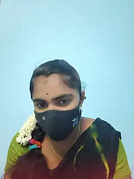 Snapshot of Megavarthinii chatting on 06/24/26, 04:17 Megavarthinii online show from 06/24/26, 04:17