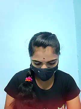 Snapshot of Megavarthinii chatting on 07/07/26, 02:58 Megavarthinii online show from 07/07/26, 02:58