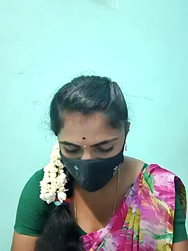 Snapshot of Megavarthinii chatting on 07/11/26, 02:09 Megavarthinii online show from 07/11/26, 02:09