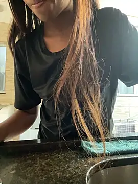 Robinzitaa online show from 06/28/26, 07:09