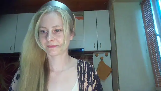 Vexieeka online show from 07/11/26, 07:38