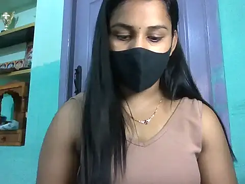 Snapshot of RedWineMathupriya chatting on 07/10/26, 07:01 RedWineMathupriya online show from 07/10/26, 07:01