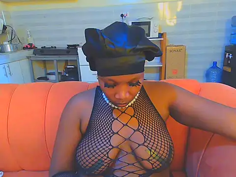 Snapshot of LolaAdriana chatting on 07/07/26, 04:26 LolaAdriana online show from 07/07/26, 04:26
