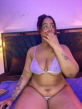 Ayla Noir online show from 06/25/26, 03:16