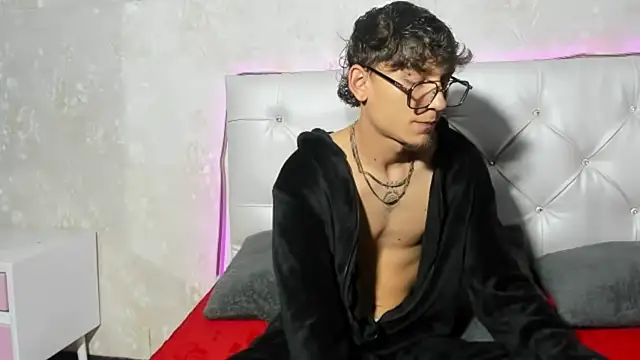 Wolf austin online show from 06/29/26, 02:07