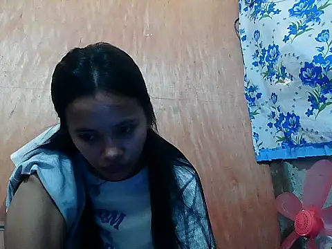 Snapshot of SkinnyGirl_PinayBaby chatting on 06/28/26, 12:38 SkinnyGirl PinayBaby online show from 06/28/26, 12:38