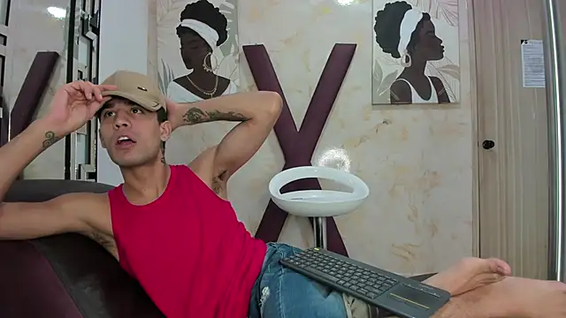 SUCKING LOVER1 online show from 06/29/26, 10:15