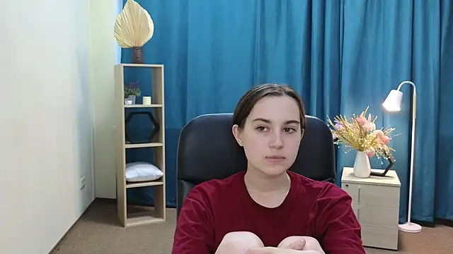 ShirleenCantarano online show from 07/02/26, 11:27