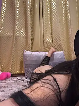 Snapshot of Quen_rima_sexy chatting on 07/01/26, 10:20 Quen rima sexy online show from 07/01/26, 10:20