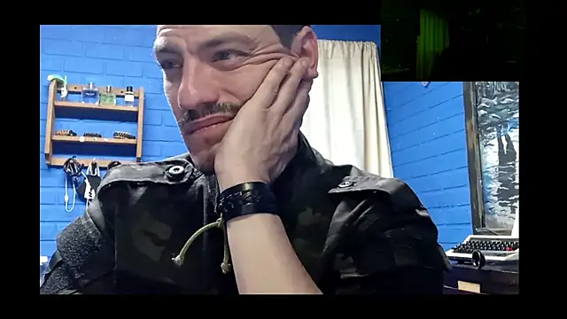 Snapshot of Andre_White chatting on 07/07/26, 05:50 Andre White online show from 07/07/26, 05:50