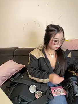 Snapshot of Camila_cute18 chatting on 07/02/26, 02:55 Camila cute18 online show from 07/02/26, 02:55