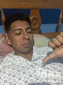 Yefri2020 online show from 07/02/26, 07:14