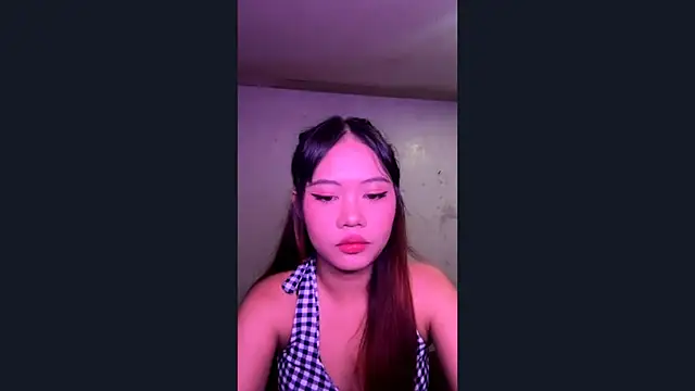 Snapshot of BritneySandrowicz chatting on 07/06/26, 11:18 BritneySandrowicz online show from 07/06/26, 11:18