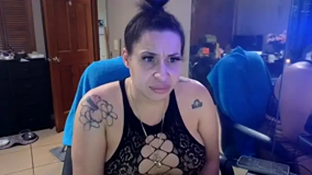 Snapshot of imisamoore69 chatting on 03/12/26, 03:12 imisamoore69 online show from 03/12/26, 03:12