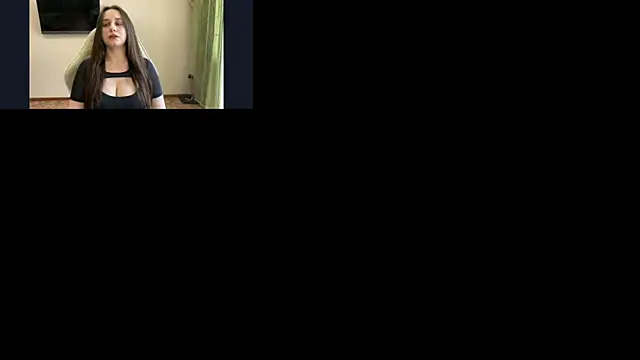 Snapshot of PollyBans chatting on 07/03/26, 10:21 PollyBans online show from 07/03/26, 10:21