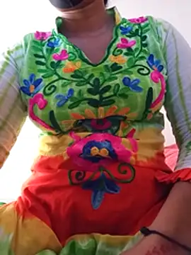 Snapshot of Sonaxy5676 chatting on 07/04/26, 03:35 Sonaxy5676 online show from 07/04/26, 03:35