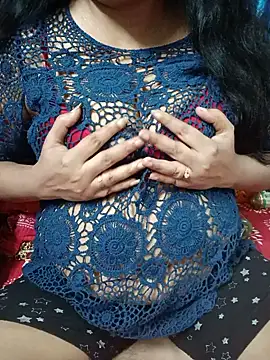 Snapshot of Geetanjali-20 chatting on 07/03/26, 07:04 Geetanjali-20 online show from 07/03/26, 07:04