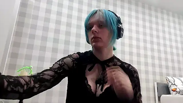 ZolaCoonradt online show from 07/08/26, 01:48