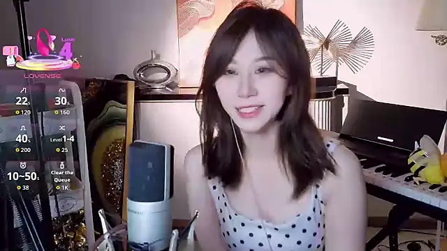 Snapshot of Koda-c1 chatting on 07/11/26, 06:05 Koda-c1 online show from 07/11/26, 06:05