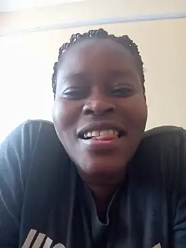 Snapshot of LOVI3331 chatting on 07/06/26, 12:46 LOVI3331 online show from 07/06/26, 12:46