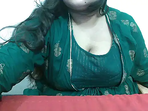 Snapshot of arpitatalda0100 chatting on 07/17/26, 06:53 arpitatalda0100 online show from 07/17/26, 06:53