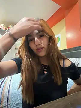 CamilaValle online show from 07/06/26, 10:01