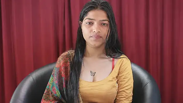 Snapshot of Yours_shikhaa0 chatting on 07/05/26, 06:09 Yours shikhaa0 online show from 07/05/26, 06:09