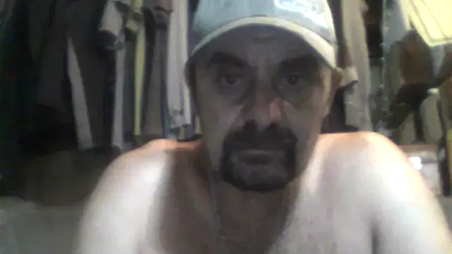 Snapshot of Topnotchxx77 chatting on 07/06/26, 08:33 Topnotchxx77 online show from 07/06/26, 08:33