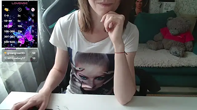   Alisa   online show from 07/06/26, 03:03
