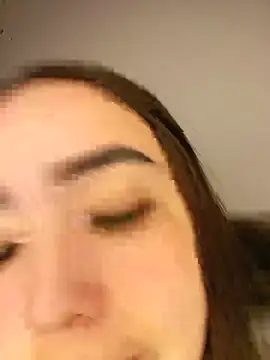 Snapshot of cherry_beautiful chatting on 07/12/26, 06:15 cherry beautiful online show from 07/12/26, 06:15