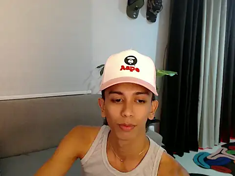Snapshot of jedfuckerxxx chatting on 07/07/26, 04:11 jedfuckerxxx online show from 07/07/26, 04:11