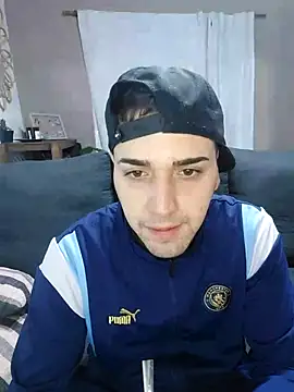 Agusss 2000 online show from 07/10/26, 12:08