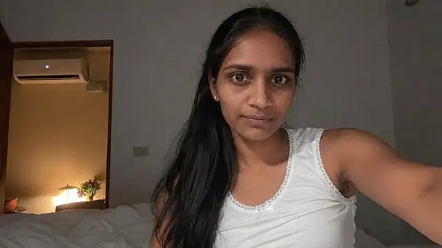 Snapshot of Dollyjammu62 chatting on 07/09/26, 12:48 Dollyjammu62 online show from 07/09/26, 12:48
