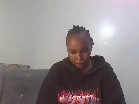 Snapshot of Sassy_pie chatting on 07/09/26, 12:04 Sassy pie online show from 07/09/26, 12:04