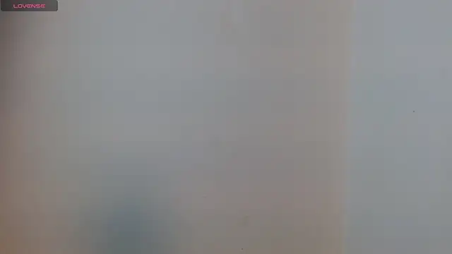 Snapshot of ren_storm chatting on 07/19/26, 03:32 ren storm online show from 07/19/26, 03:32
