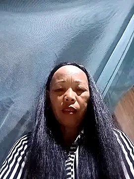 Snapshot of lylai18 chatting on 07/09/26, 03:49 lylai18 online show from 07/09/26, 03:49