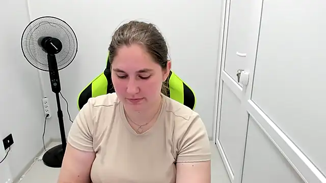 LunaVenom online show from 07/14/26, 07:13