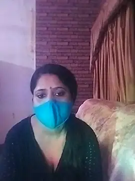 Snapshot of Pooja-bedi chatting on 07/11/26, 04:21 Pooja-bedi online show from 07/11/26, 04:21