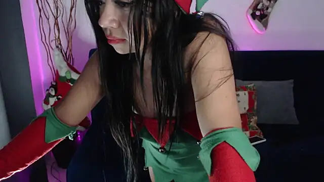 Snapshot of lispetite chatting on 12/24/24, 10:01 lispetite online show from 12/24/24, 10:01