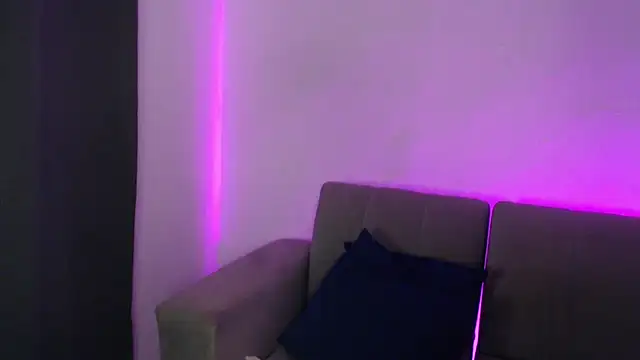 Snapshot of lispetite chatting on 01/18/25, 08:41 lispetite online show from 01/18/25, 08:41