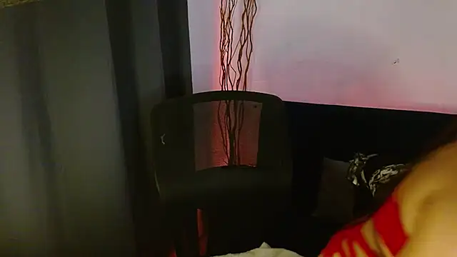 Snapshot of lispetite chatting on 12/01/25, 03:33 lispetite online show from 12/01/25, 03:33