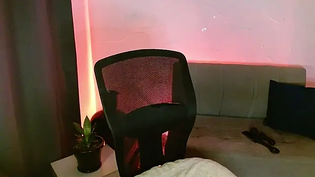 Snapshot of lispetite chatting on 02/24/26, 06:00 lispetite online show from 02/24/26, 06:00