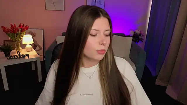 Snapshot of LilyHarttt chatting on 07/11/26, 02:53 LilyHarttt online show from 07/11/26, 02:53