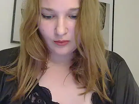 Snapshot of Alexa-dream chatting on 07/16/26, 10:49 Alexa-dream online show from 07/16/26, 10:49