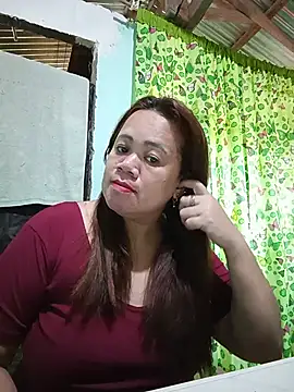 Snapshot of rowena_123 chatting on 07/26/26, 11:55 rowena 123 online show from 07/26/26, 11:55