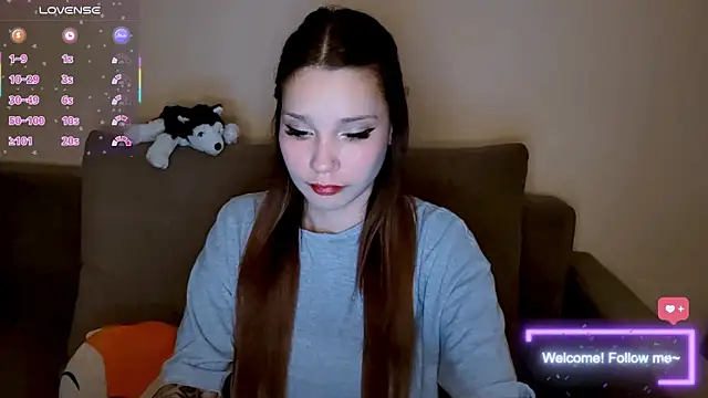 kittenalissa online show from 07/13/26, 06:55