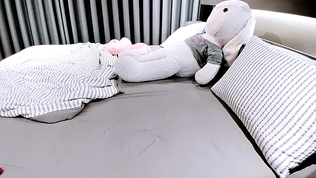 SungkyunnKwan online show from 03/02/25, 11:18