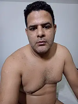 Snapshot of Alexmatheo84 chatting on 07/16/26, 03:01 Alexmatheo84 online show from 07/16/26, 03:01