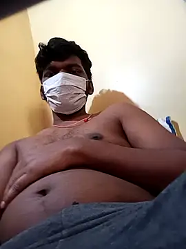 midnight desire guy online show from 07/17/26, 06:35